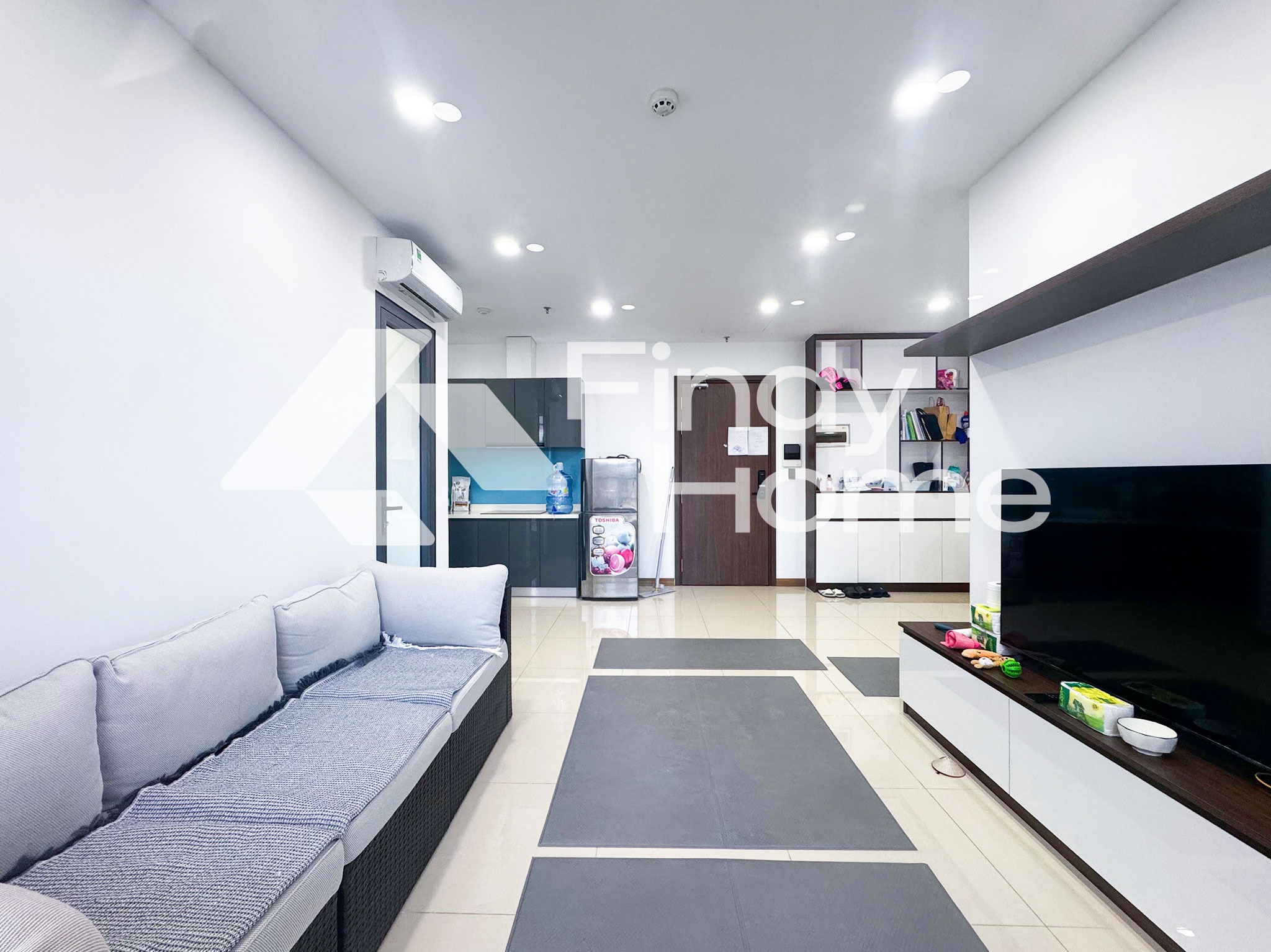 Cho thuê căn hộ Phú Tài Residence Quy Nhơn - 2 PN - Hướng đông nam